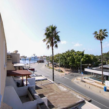 Phaedrus Living - Seaside Executive Flat Harbour 201 Apartment Пафос Екстериор снимка